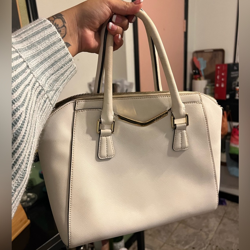 Calvin Klein White Handbag with Gold Hardware